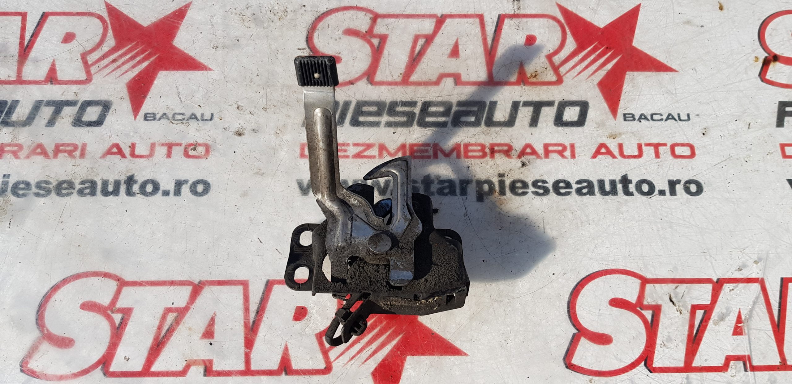 Borasca capota motor Electromotor Honda CR–V 2.2 i-CDTi 2007 – 2012