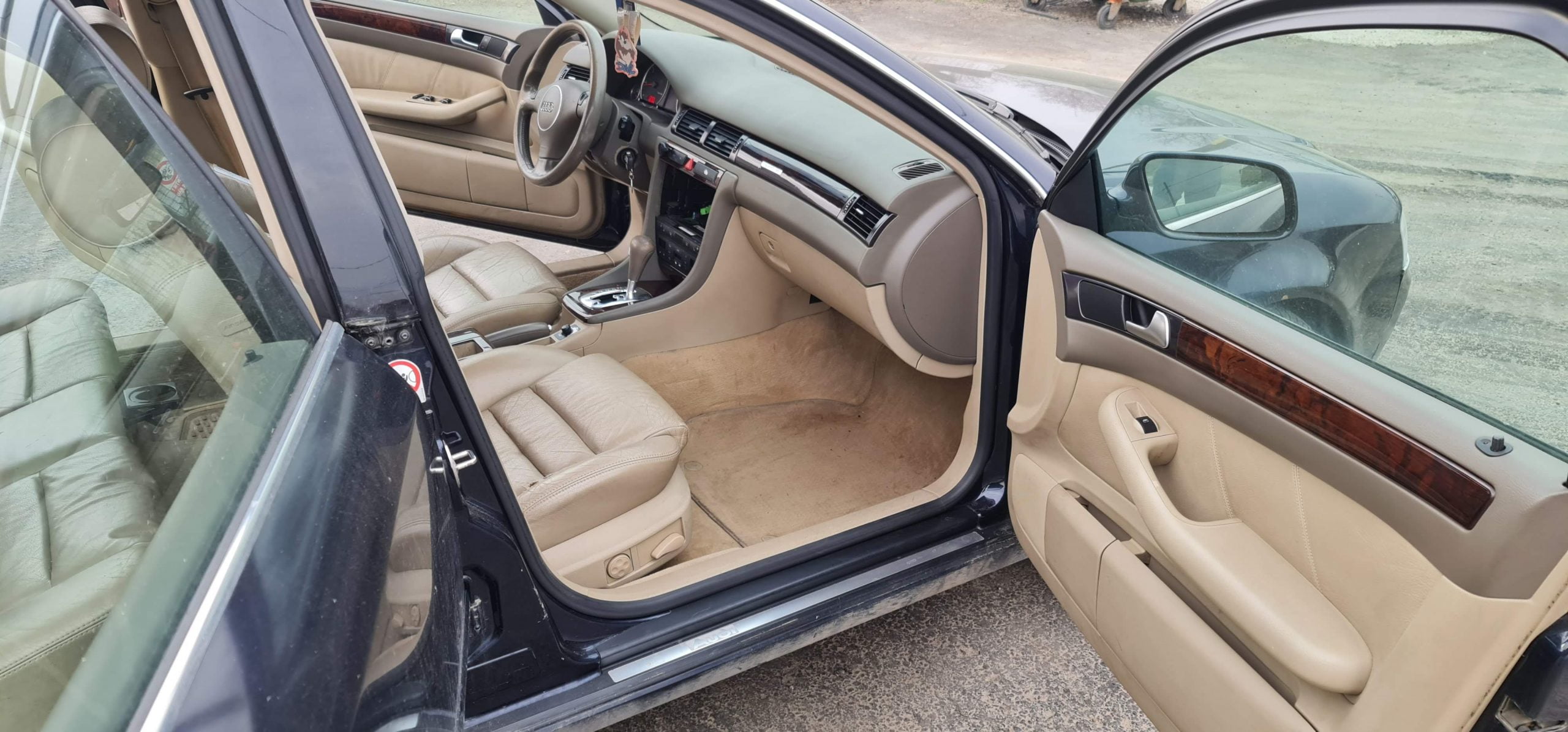 Dezmembrari / Dezmembrez Audi A6 2.5 TDi an 2004 cod BAU 180CP - imagine 15