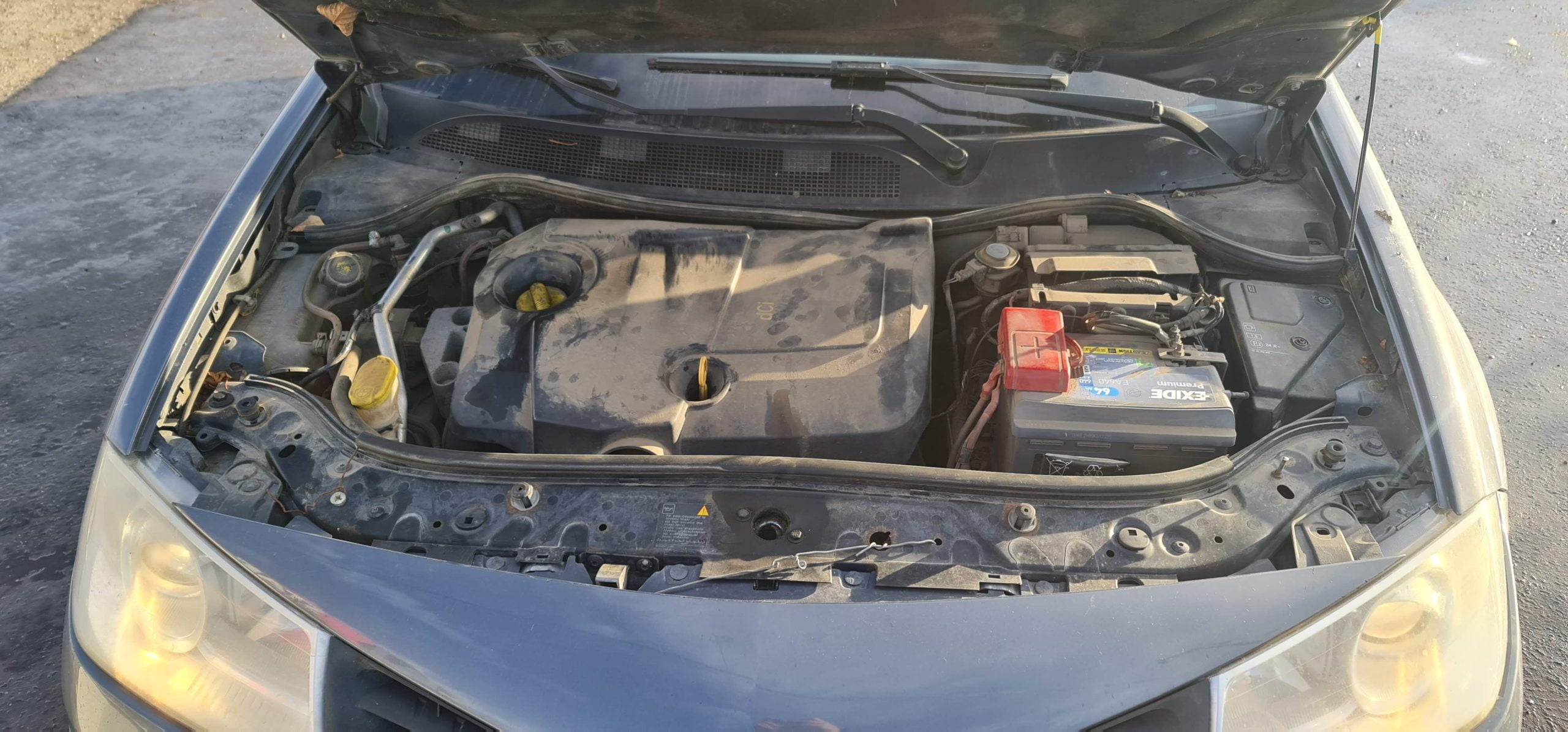 Dezmembrari / Dezmembrez Renault Megane 2 1.5 dci cod motor K9K-F7 74KW - imagine 2