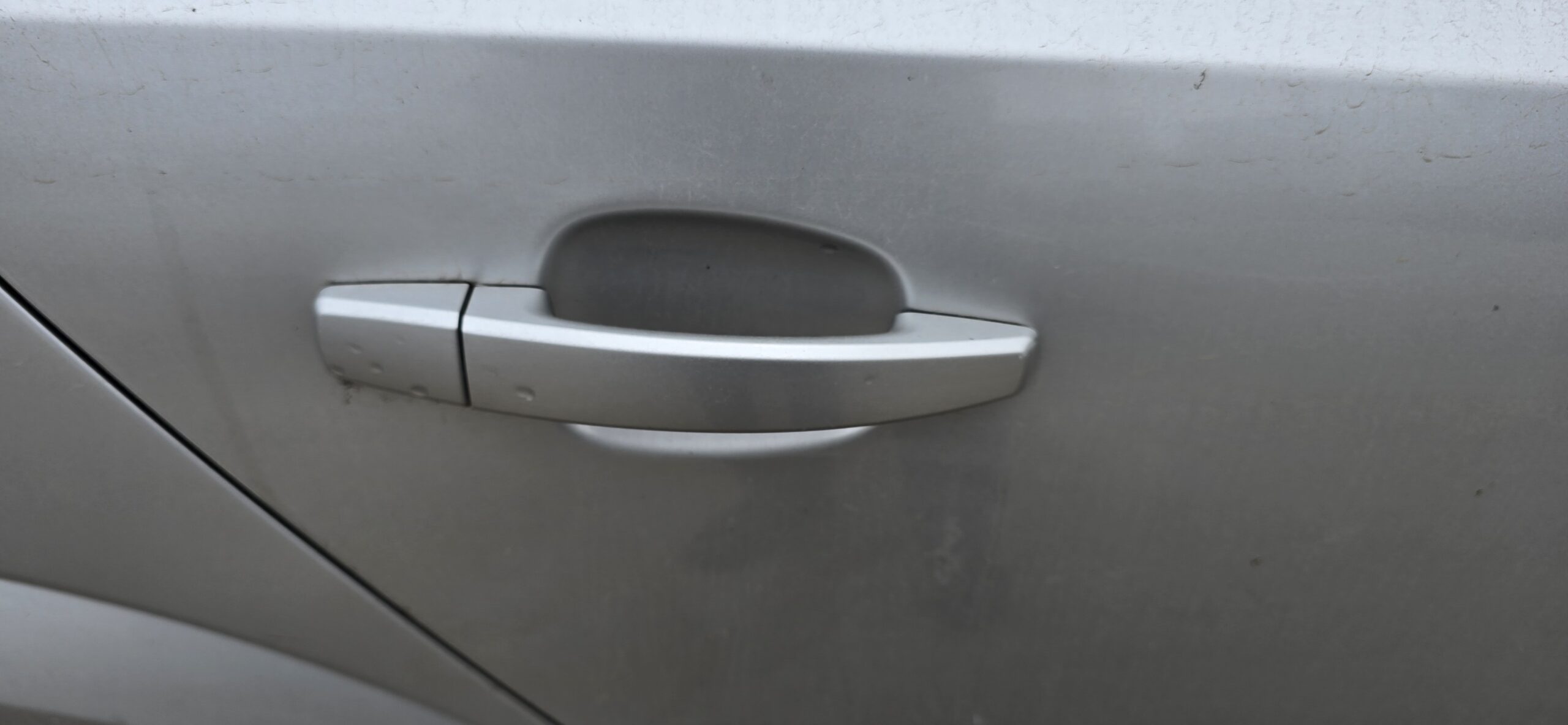 Maner exterior dreapta spate Opel Astra H cod culoare Z157